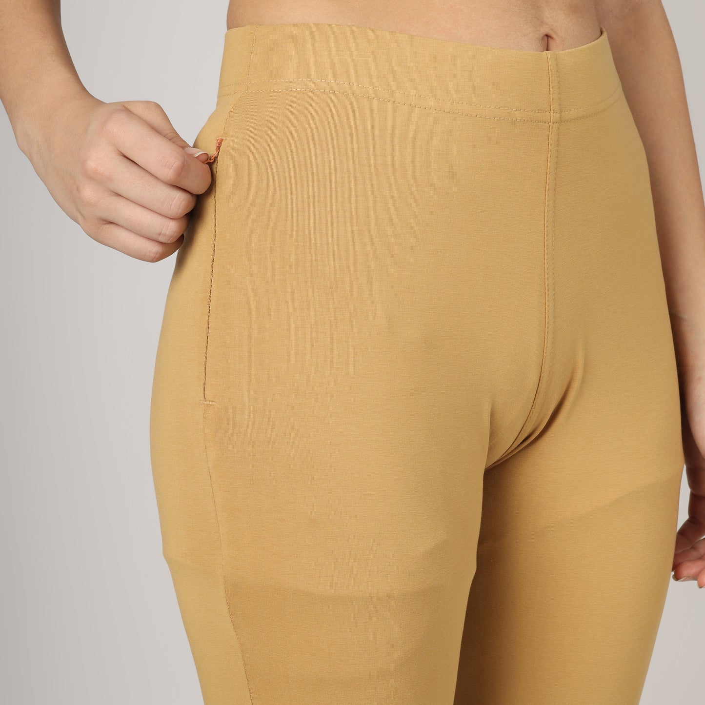 Straight Pant Biscuit