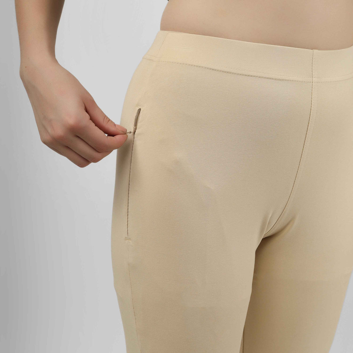 Straight Pant Beige